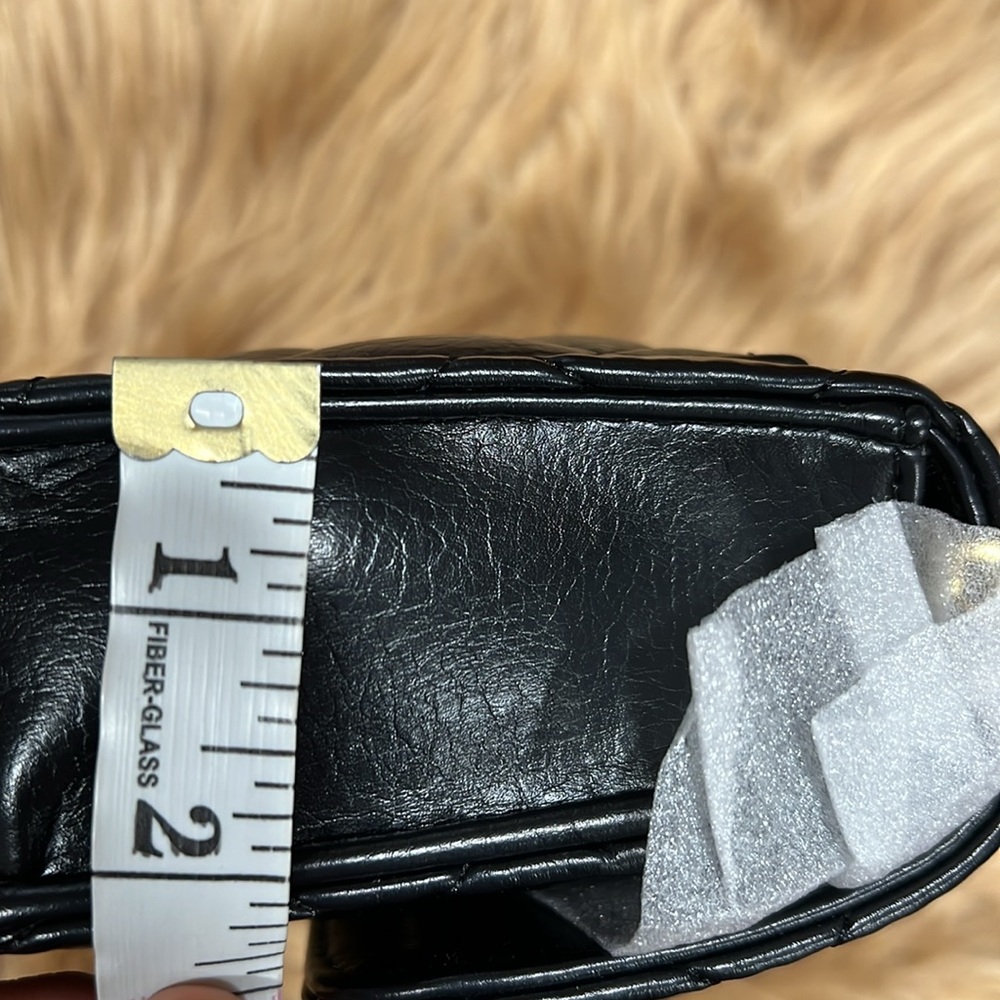 New❤️ Black Quilted Leather Bag( not authentic) no return - Picture 11 of 17